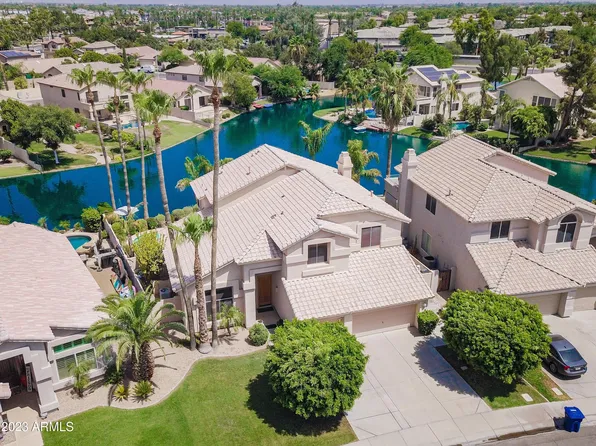 880 W HACKBERRY Drive, Chandler, AZ 85248