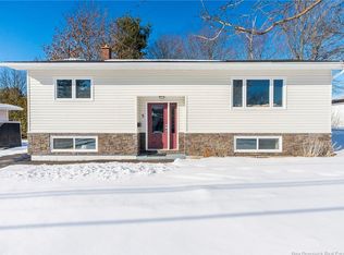 5 Munroe St, Riverview, NB E1B 2Y7
