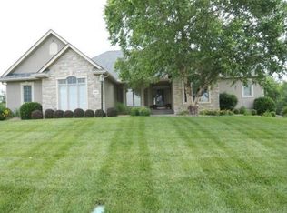 4110 SW Cypresswood Ct, Topeka, KS 66610