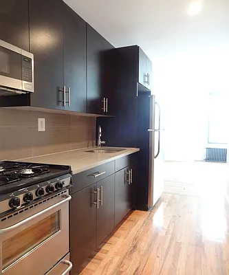 Rented by Lofts and Flats LLC | media 36