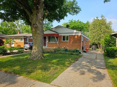19383 Antago St, Livonia, MI, 48152