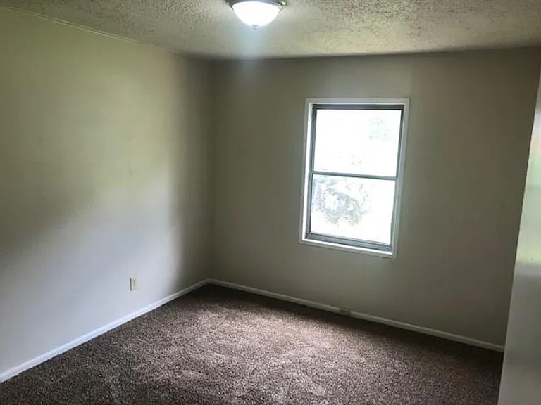 2928 Marquette St — Photo 12