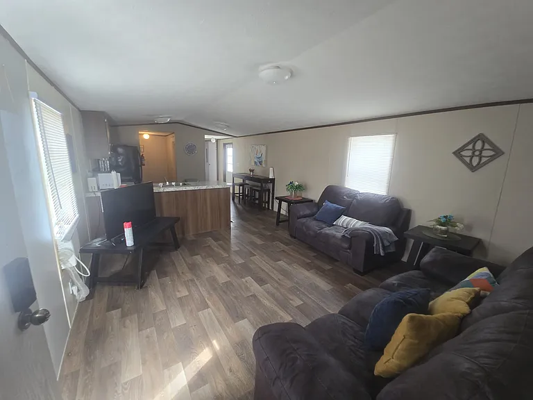 770 N Broadway St #770 — Photo 8