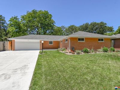 1945 S 44th St, Lincoln, NE, 68506