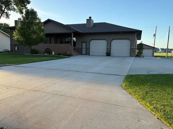 4172 Nevada Ave, Grand Island, NE 68803