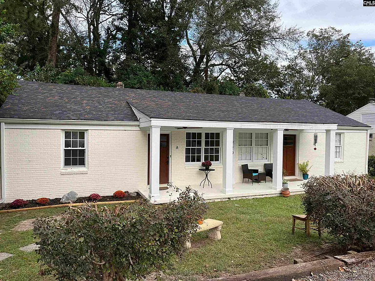 720 Deerwood St — Photo 1