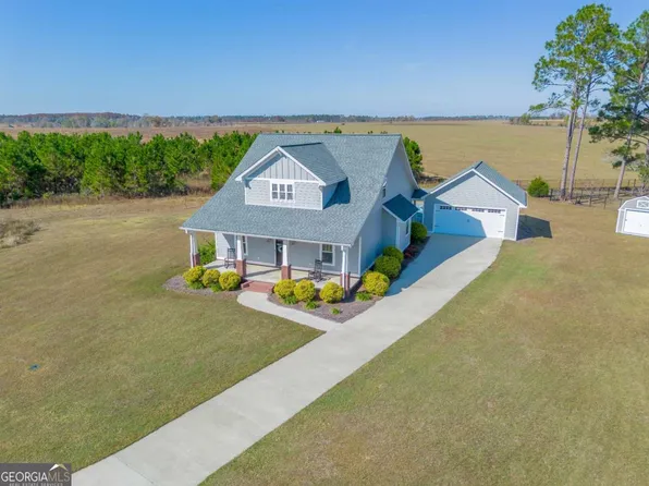 159 Lancaster Pl, Douglas, GA 31535