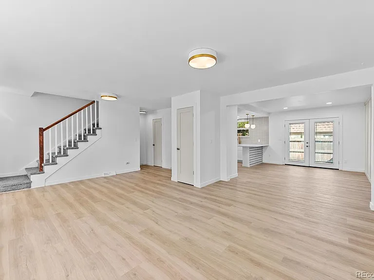 1200 S Monaco Street Pkwy #27 — Photo 7