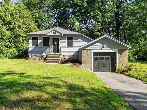 10 Flash Rd, North Reading, MA 01864