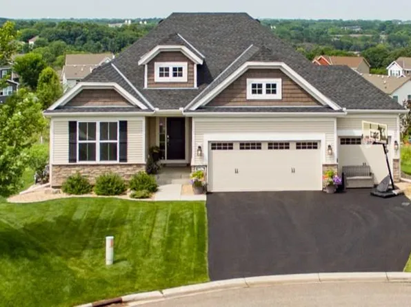 1696 73rd St W, Inver Grove Heights, MN 55077