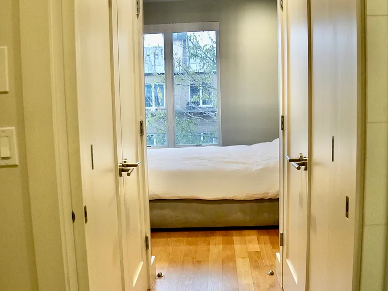 180 Jackson St #Penthouse 4 — Photo 3