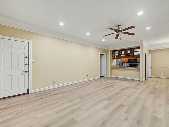 5th image of 2700 Revere St APT 137