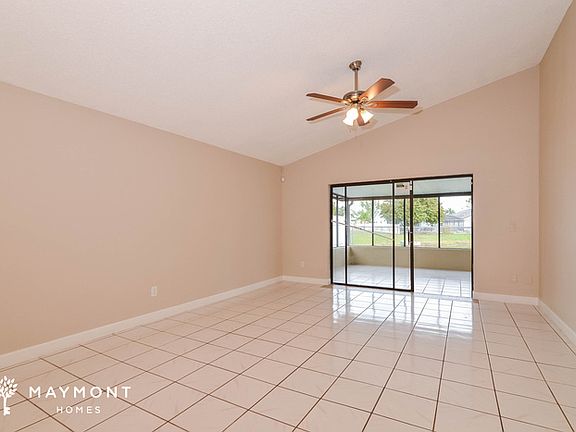 3rd image of 1019 Apopka Woods Ln
