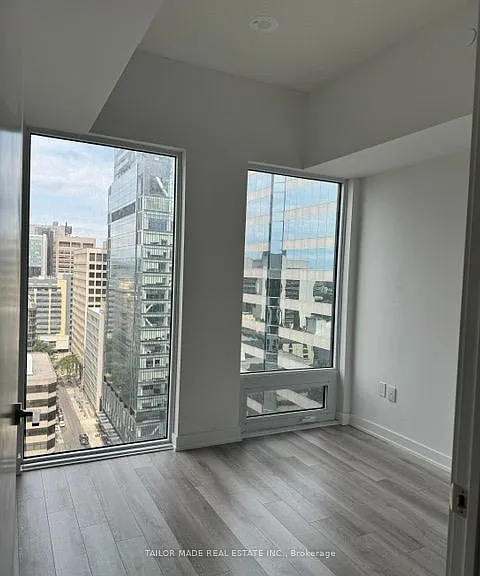 238 Simcoe St #1802 — Photo 5