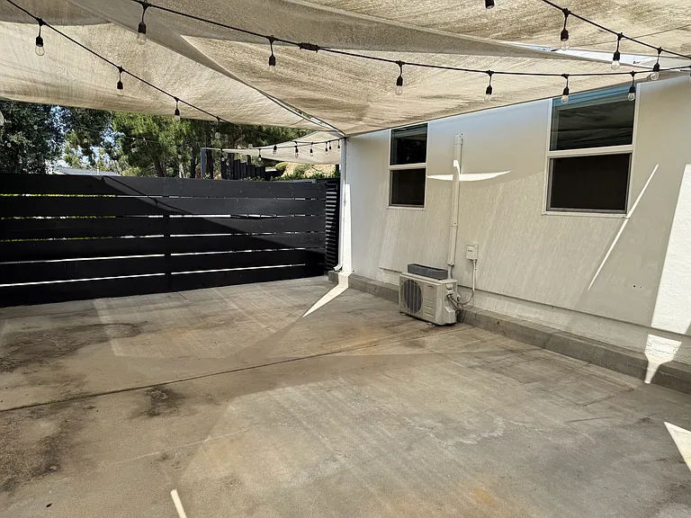 1946 Foothill Blvd #2 — Photo 9