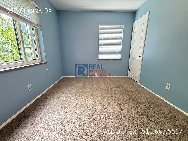 977 Glenna Dr — Photo 9