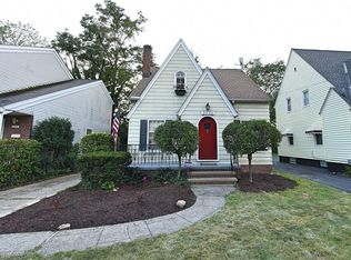 2336 Allison Rd, University Heights, OH 44118