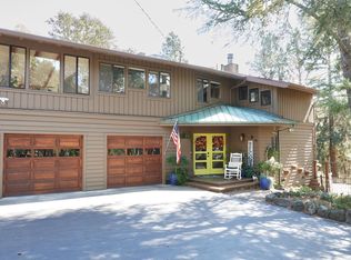 1930 Mosswood Rd, Ukiah, CA 95482