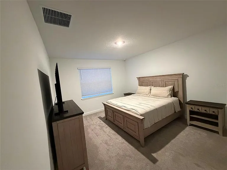 2189 Sunshine Peak Dr — Photo 10