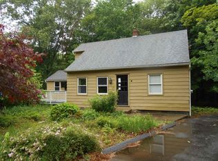 83 Falls Rd, Moodus, CT 06469