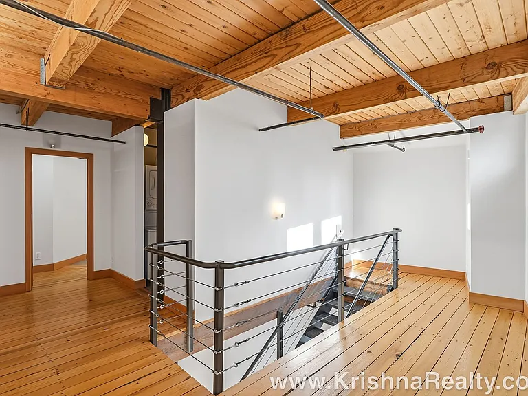 725 NW Flanders St #401 — Photo 14