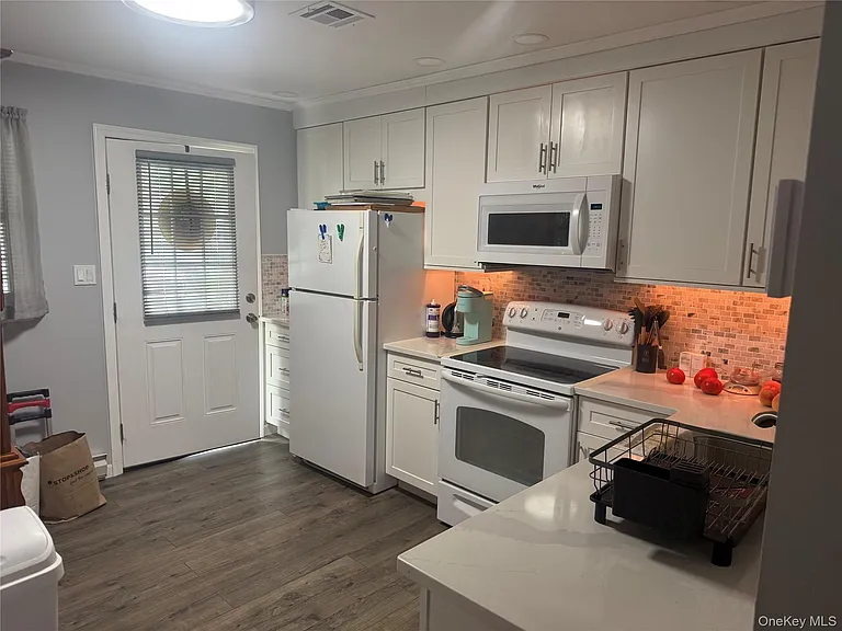 333 Woodbridge Dr #A — Photo 8