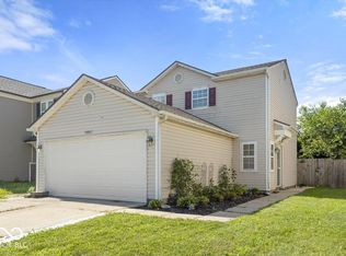 10863 Walnut Grv, Camby, IN 46113