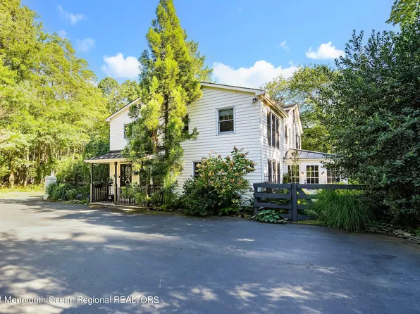 48 Clover Hill Lane, Colts Neck, NJ 07722