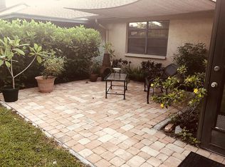10567 98th St, Largo, FL 33773