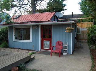 1128 N 80th St, Seattle, WA 98103