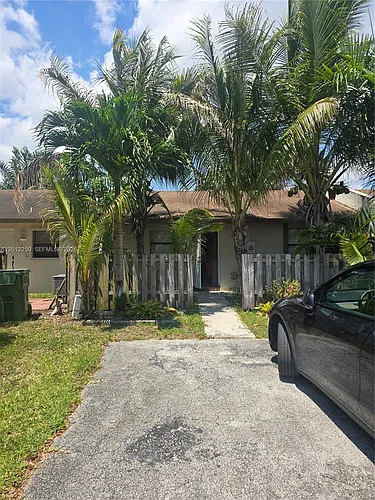 1630 Sandpiper Blvd Photo 1