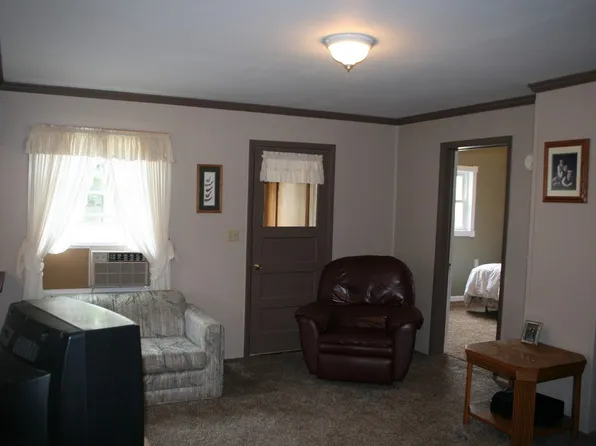 320 S Court Ave, Gaylord, MI 49735