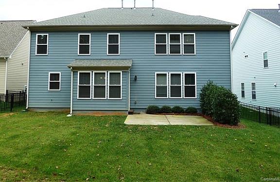 2nd image of 3053 Drummond Ave
