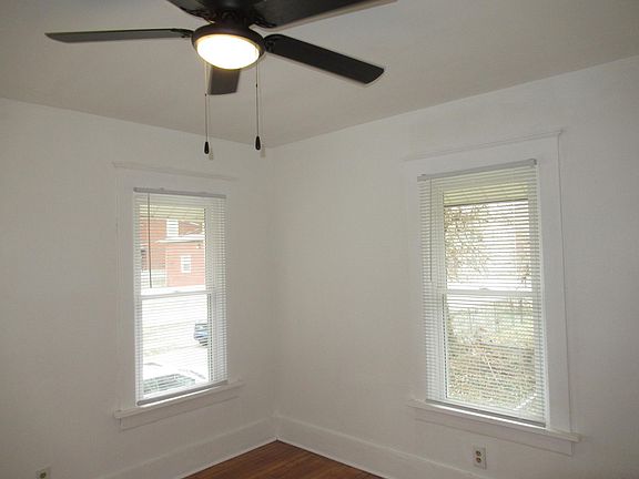 4th image of 2023 Lawn Ave