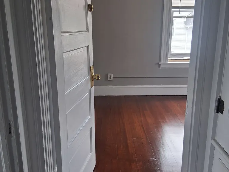 138 Fairview St #1 — Photo 1
