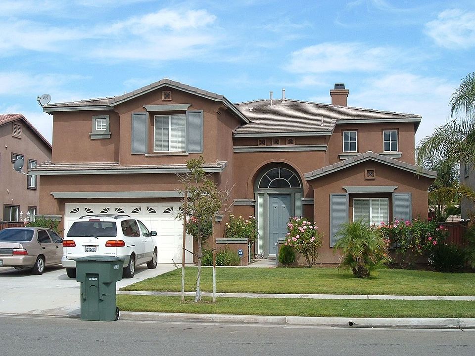 CORONA FOOTHILLS BEAUTY