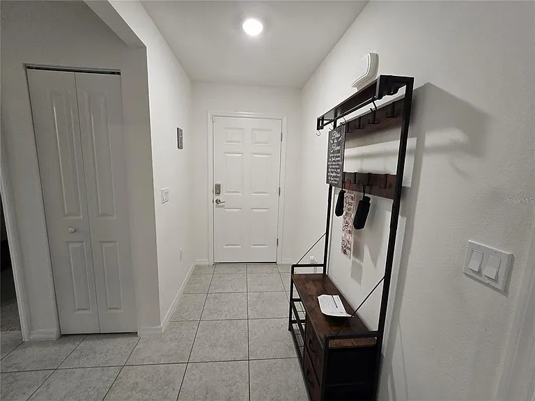 15271 Green Jay Rd — Photo 3