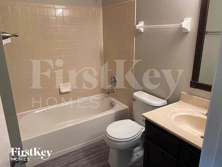 7272 Moonbay Ct — Photo 7