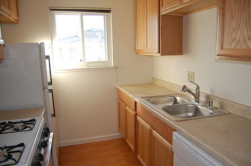 2nd image of 6548 Bremen Dr APT 4