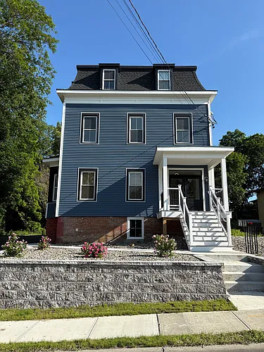 81 Market St #3 Photo 1