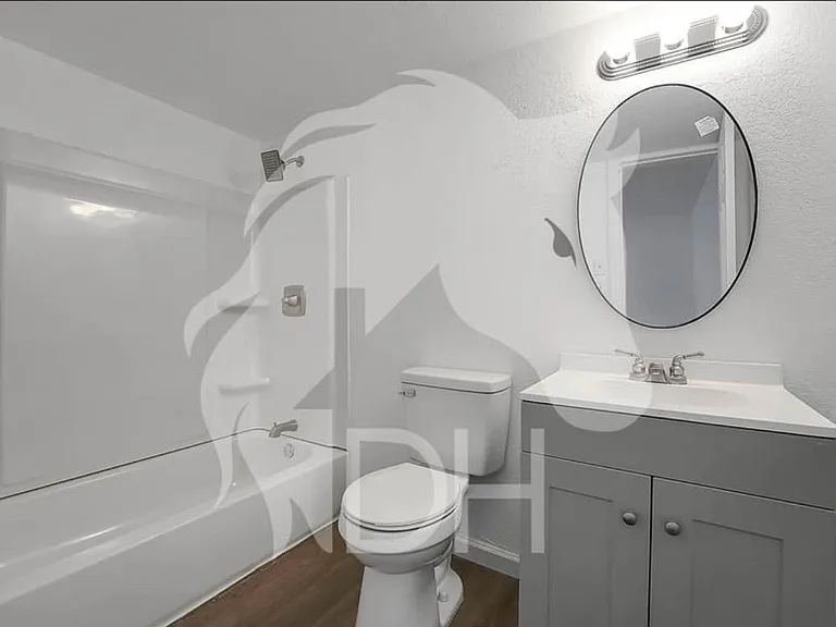 415 N State Ave #10 — Photo 9