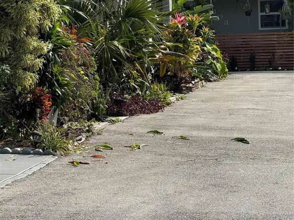 2452 Taylor Street #204, Hollywood, FL 33020