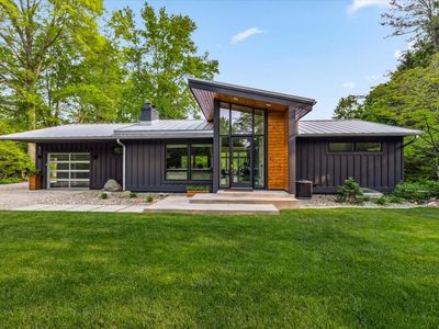 16128 Walnut Ct, Three Oaks, MI, 49128