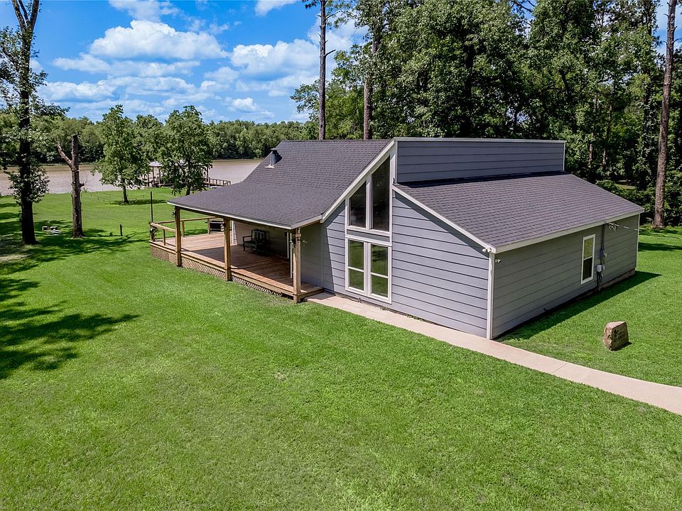 1st image of 172 Lake Dr
