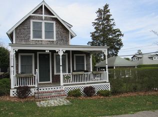 14 Evergreen St, Wareham, MA 02571