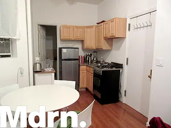 Rented by Mdrn Residential