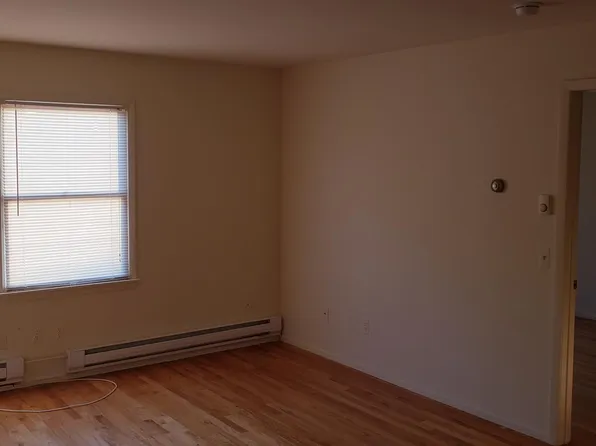 62 S Main St APT B, Manville, NJ 08835