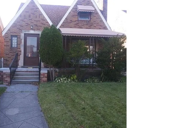17159 Albion St, Detroit, MI 48234