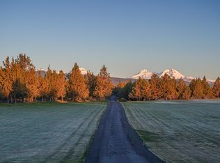 19990 Destiny Ct, Bend, OR 97703