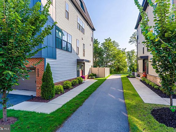 3rd image of 6277 Edsall Rd